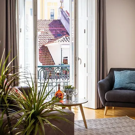 Apartment 4pax In Chiado With River View By Lovelystay